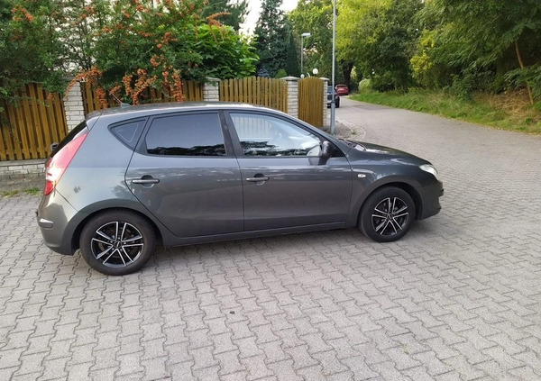 Hyundai I30 cena 17200 przebieg: 178000, rok produkcji 2008 z Wrocław małe 172